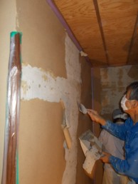 和室の壁をカルクウォールで塗り替え 和室の壁をカルクウォールで塗り替え